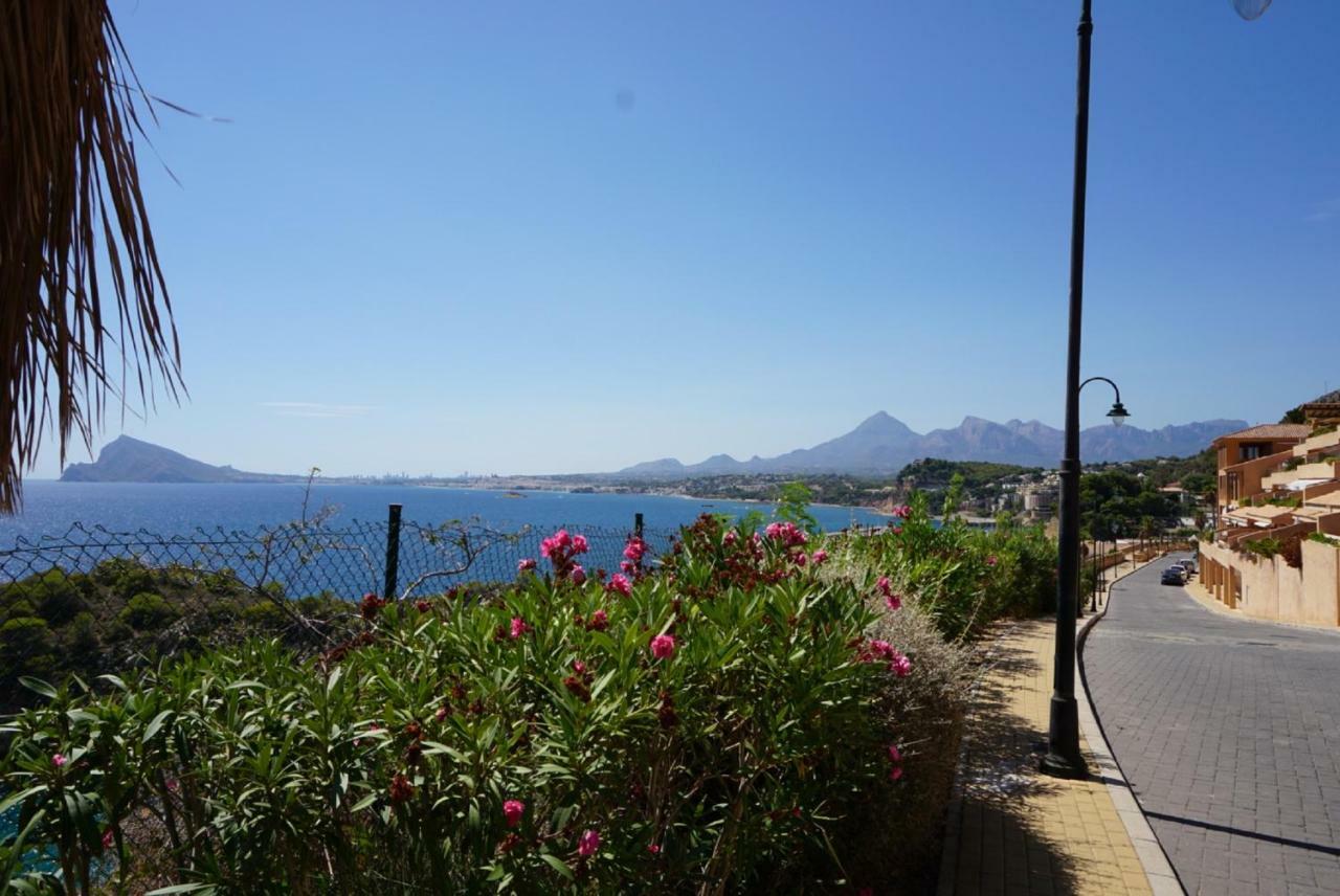Apartamento Mascarat Vistas Al Mar อัลเตอา ภายนอก รูปภาพ